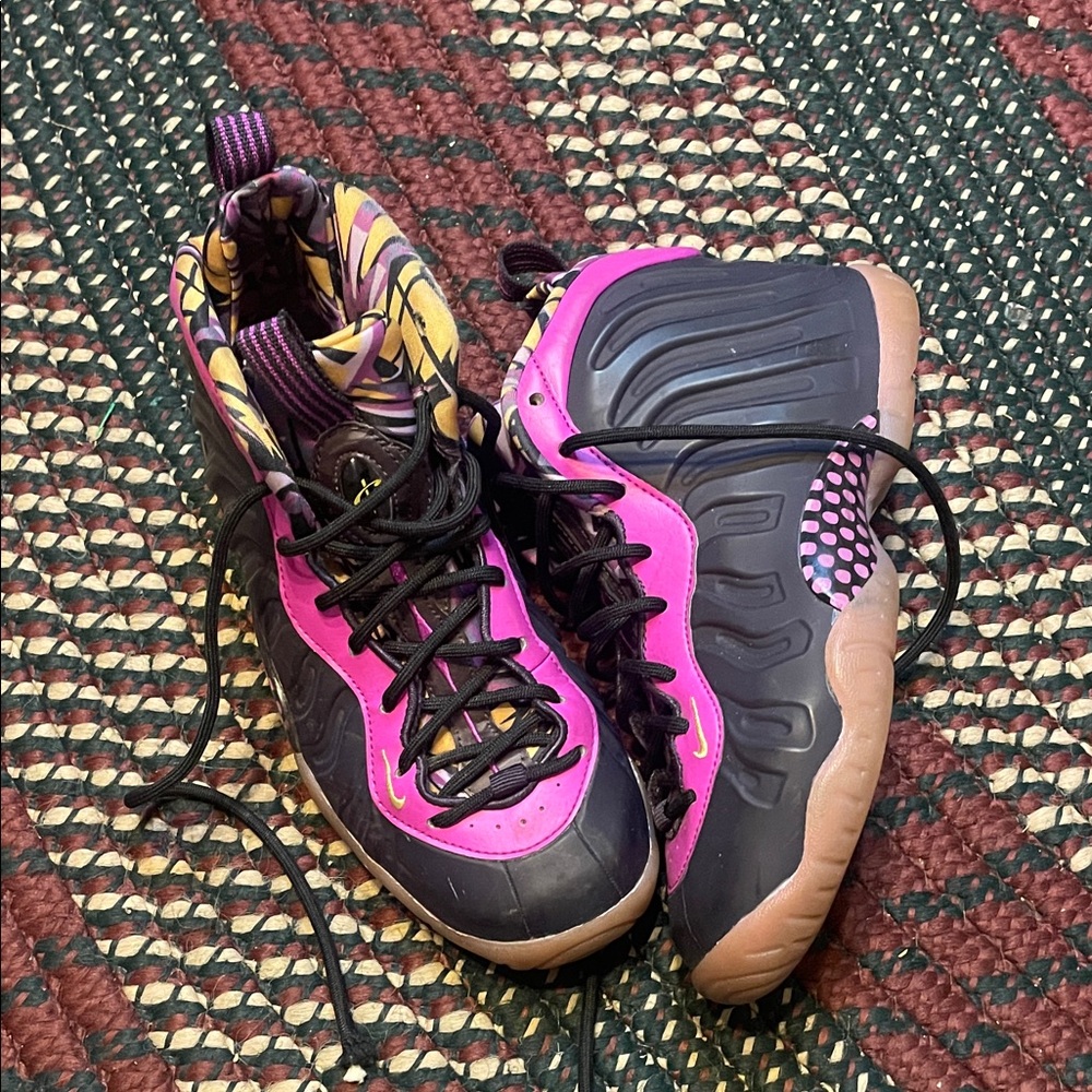 Nike Little Posite One GS Purple Gold Youth US‎ Size 4Y